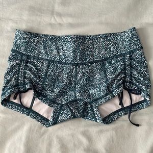 Lululemon short shorts